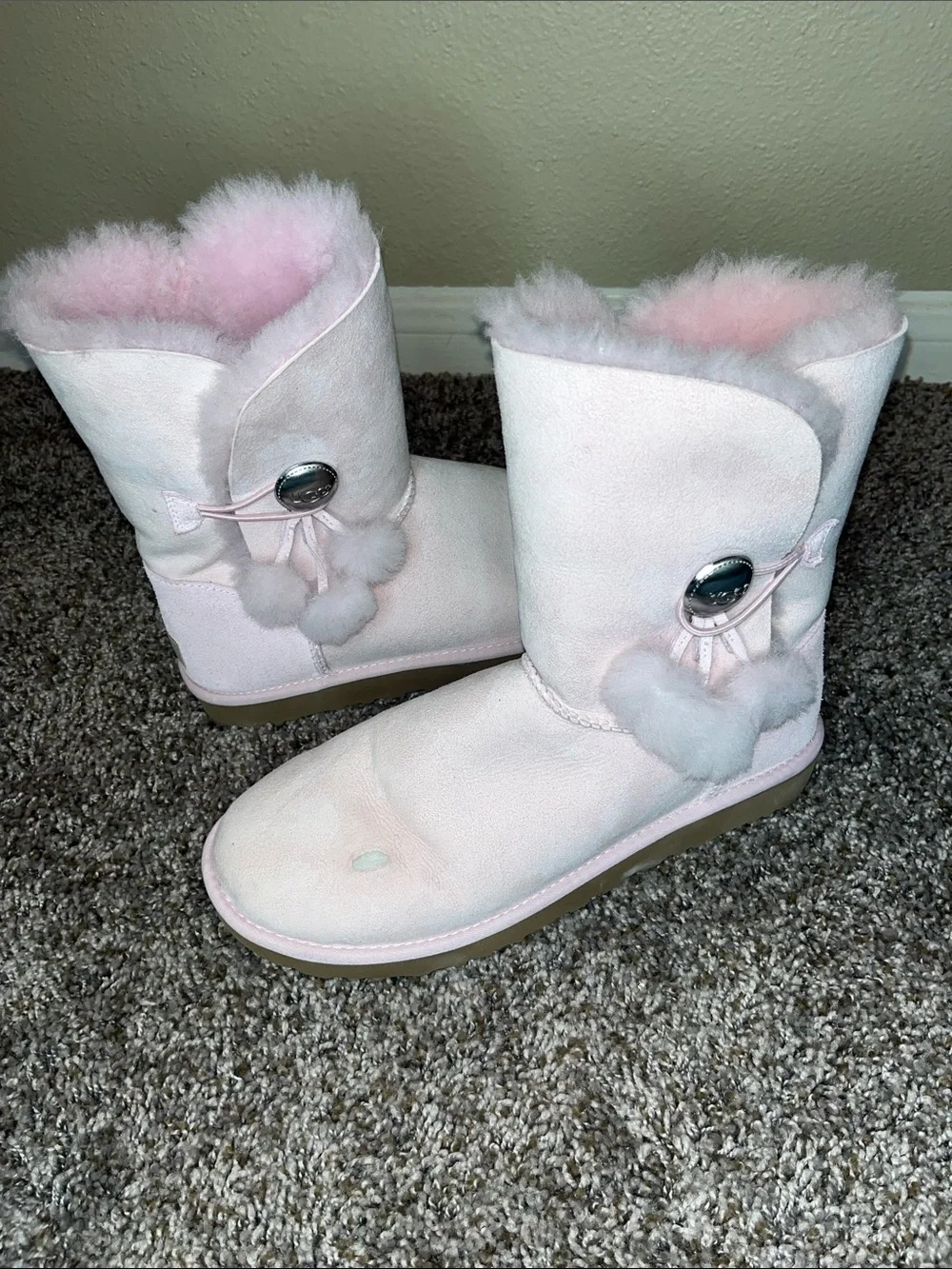 UGG Women's Light Pink Shearling Pom Pom Winter Boots